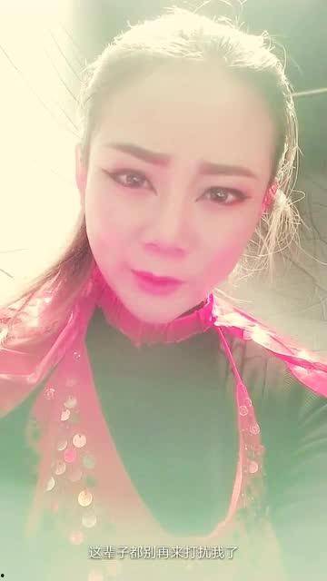 奶奶冷视频,温情瞬间，唤起家庭温馨回忆