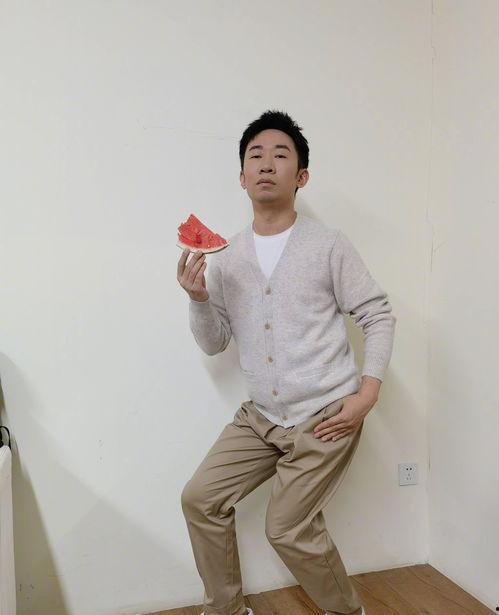 娱乐圈杨迪爆料是真的吗,娱乐圈杨迪爆料真实性揭秘