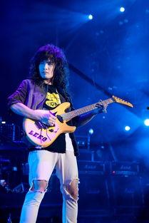 狮子合唱团北京演唱会视频,燃情之夜，经典重现